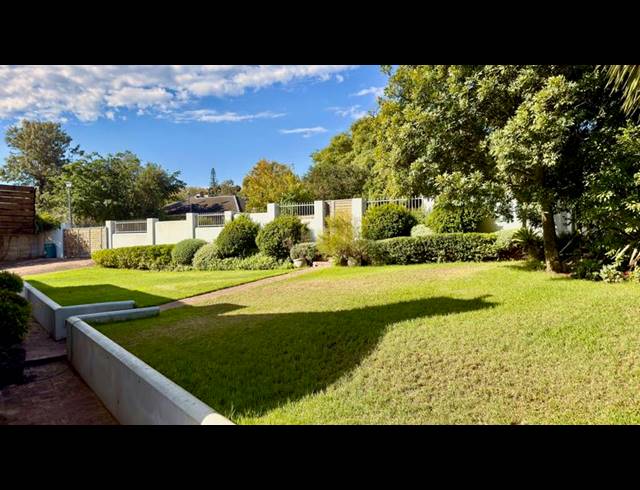 5 BEDROOM HOUSE FOR SALE IN KENRIDGE